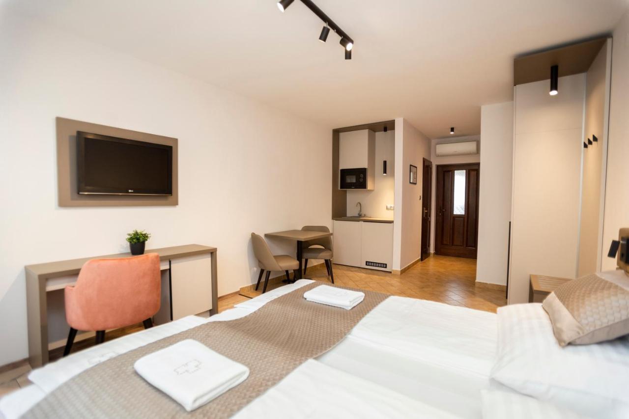 Végvár Spa Apartman Gyula Extérieur photo