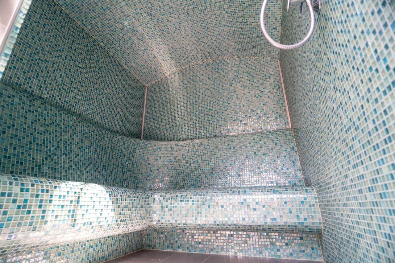 Végvár Spa Apartman Gyula Extérieur photo