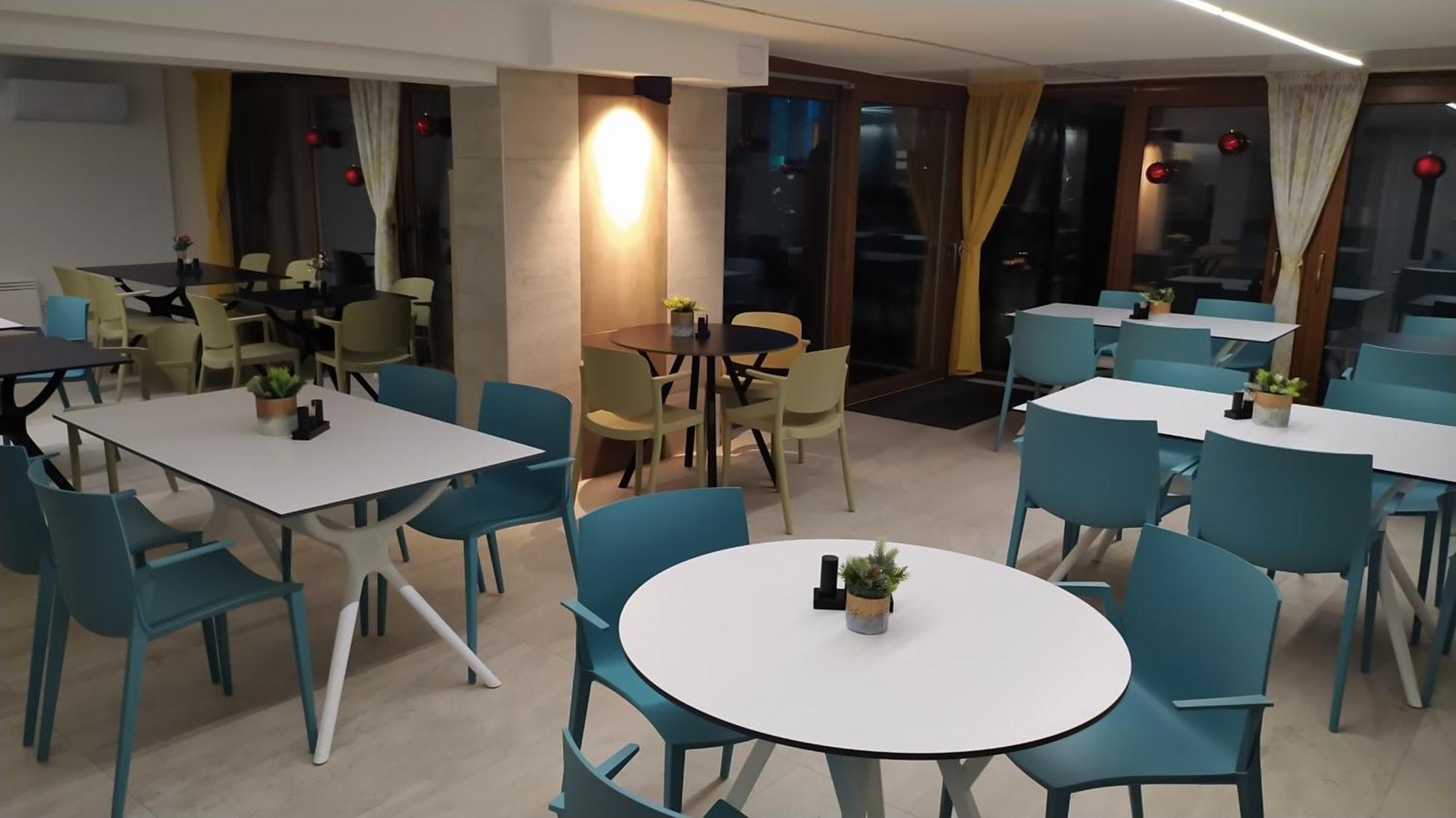 Végvár Spa Apartman Gyula Extérieur photo